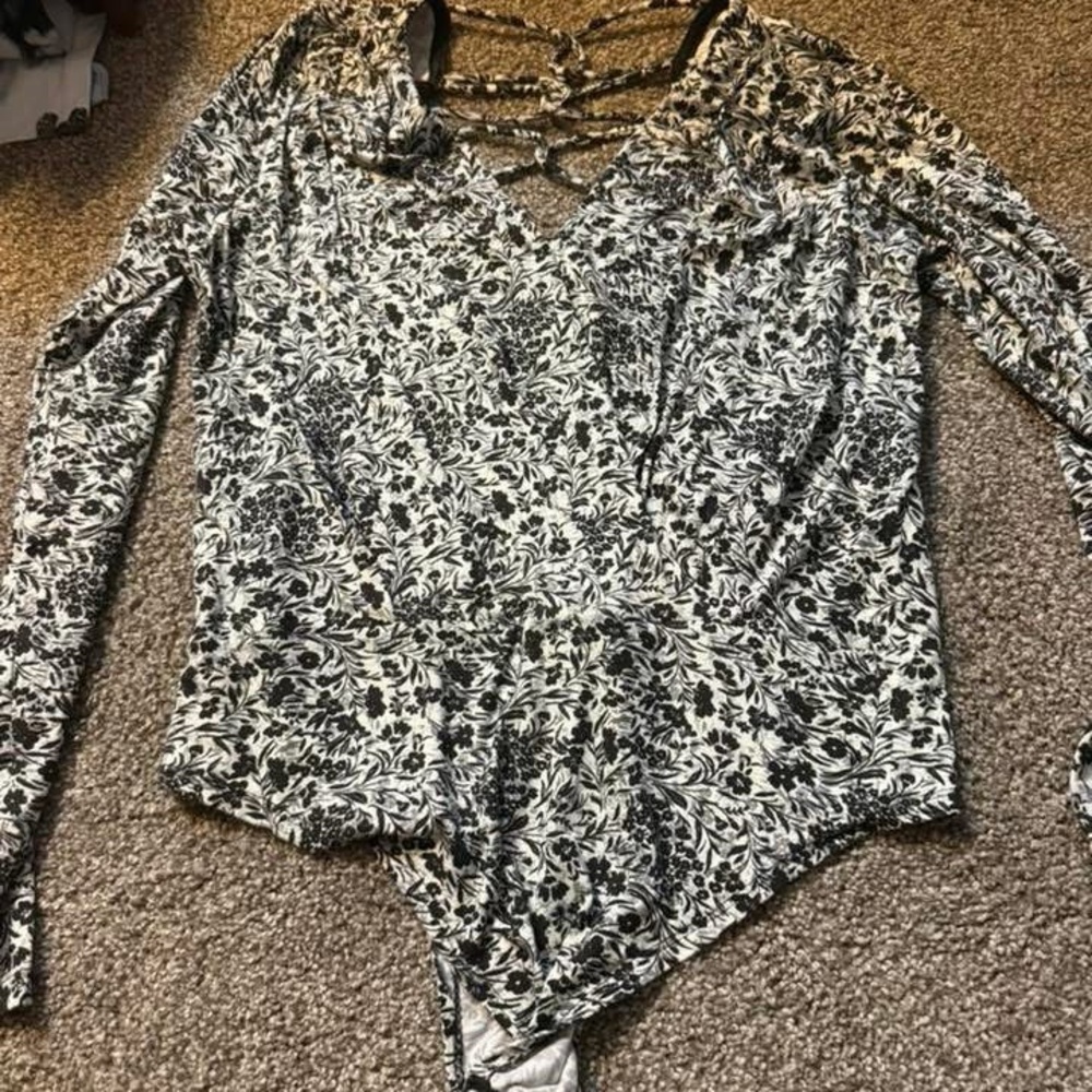 Floral Black and White Women's Top